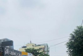 NHÀ 2 TẦNG BTCT - NGAY CHỢ PHẠM VĂN BẠCH - TÂN BÌNH - 35M2 - CHỈ NHỈNH 2 TỶ